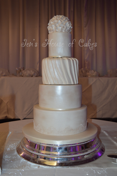 Pearlised 4 Tier with Lace & Hydrangeas